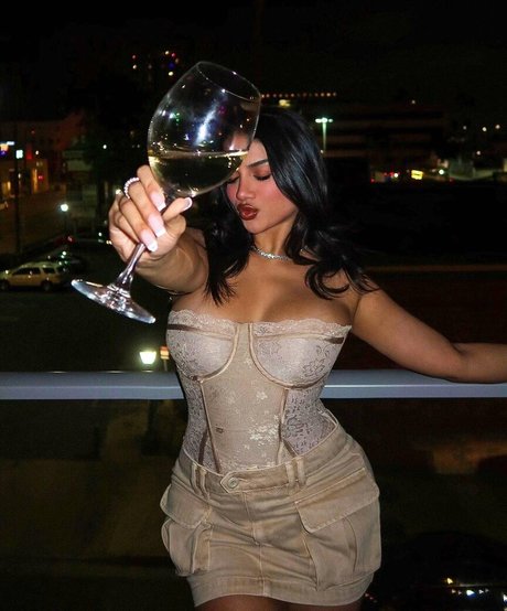 Alishba Sheikh onlyfans nude leaks