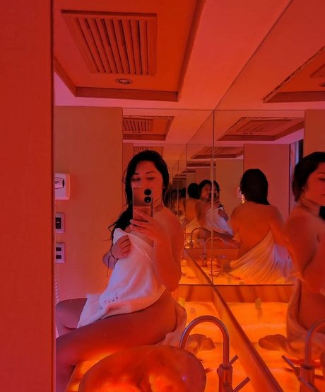 Kenia Cubos onlyfans porn leak