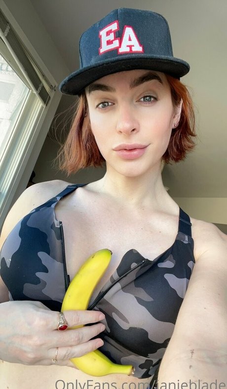 janieblade only fans xxx