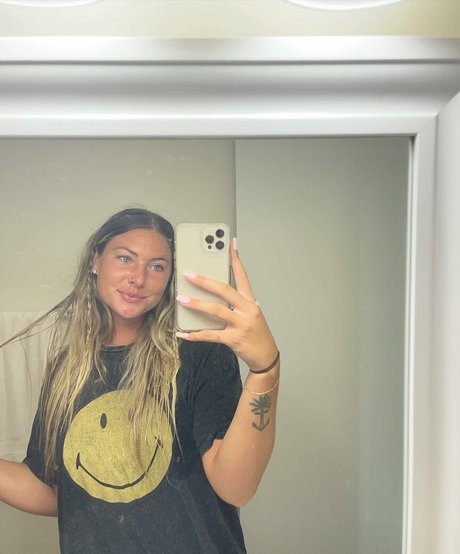 cydneekinslow naked on onlyfans