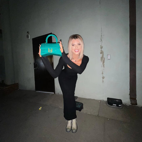 Alissa Violet leaked onlyfans.