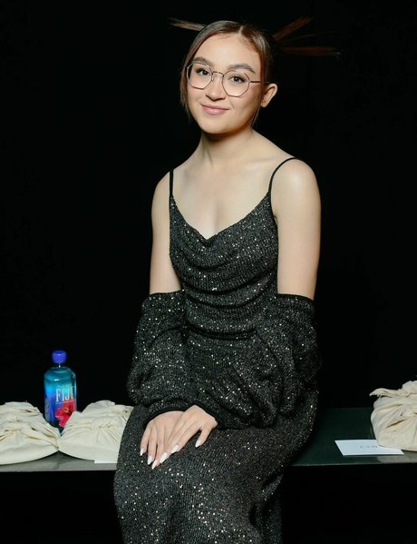 Anna Cathcart leaked only fans nudes