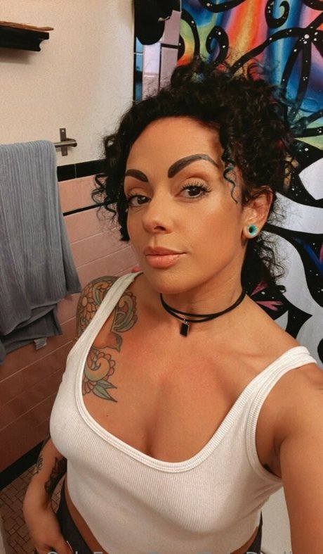 Solo Darling leaked nudes onlyfans