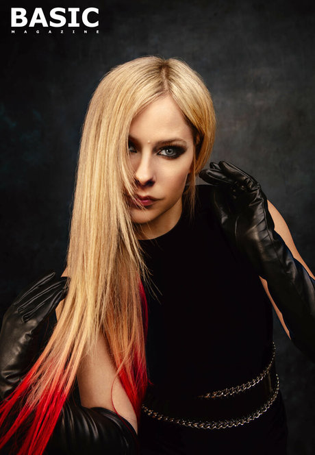 Avril Lavigne onlyfans leak xxx