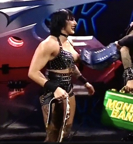 Rhea Ripley naked onlyfans pics