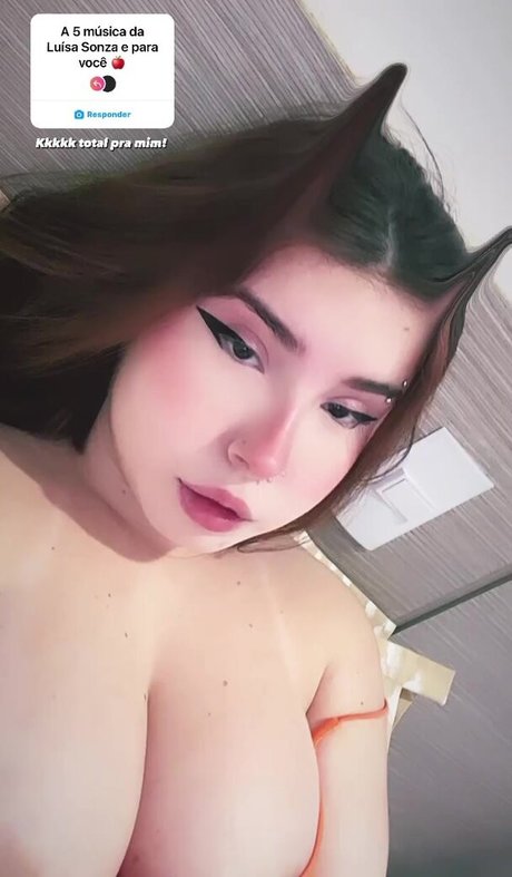 V Pascarelli onlyfans nude