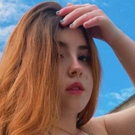 V Pascarelli onlyfans nude pictures