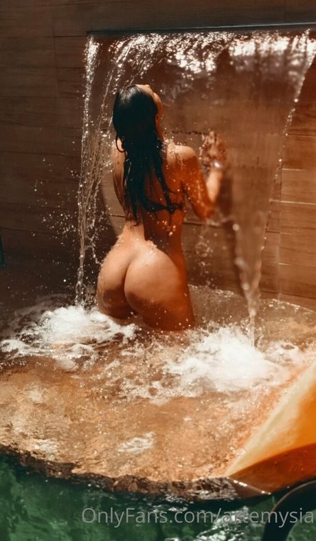 Maria Confort nude onlyfans leak