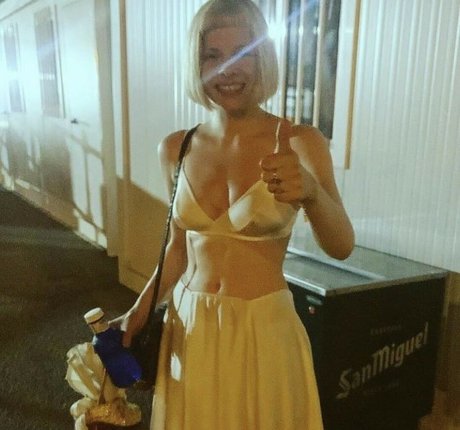 Aurora Aksnes onlyfans leaks