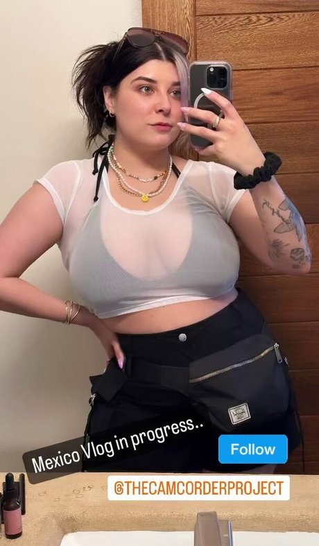 Alluux topless onlyfans