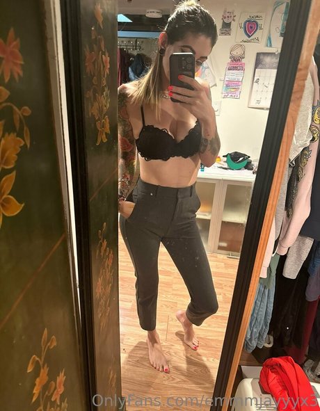 emmmjayyyx3 onlyfans picture