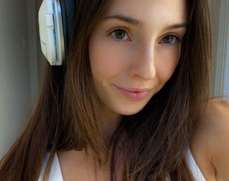 Taylor Alesia onlyfans ass