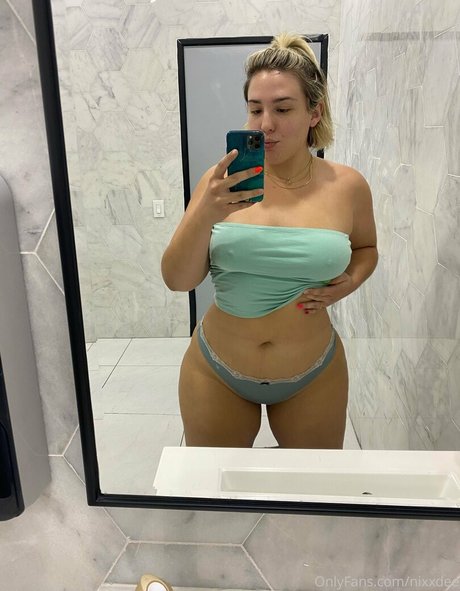 Nixxdee onlyfans tits