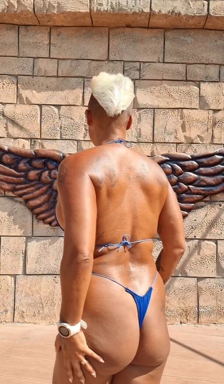 Carro Oberg onlyfans naked leaks