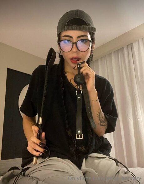 Bella Berryyy onlyfans leaked free