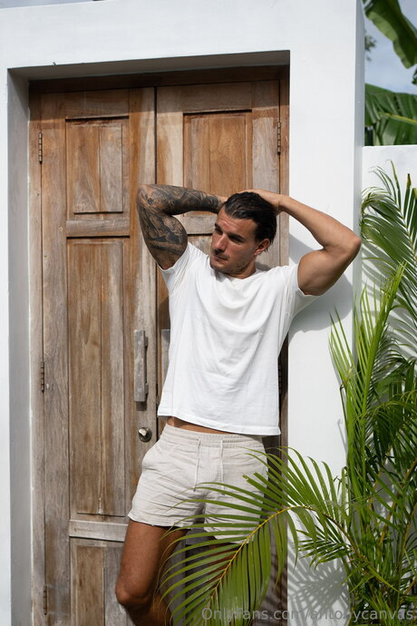 Antonycanvas onlyfans nudes