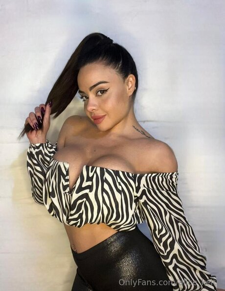 Alice Keith only fans leaks