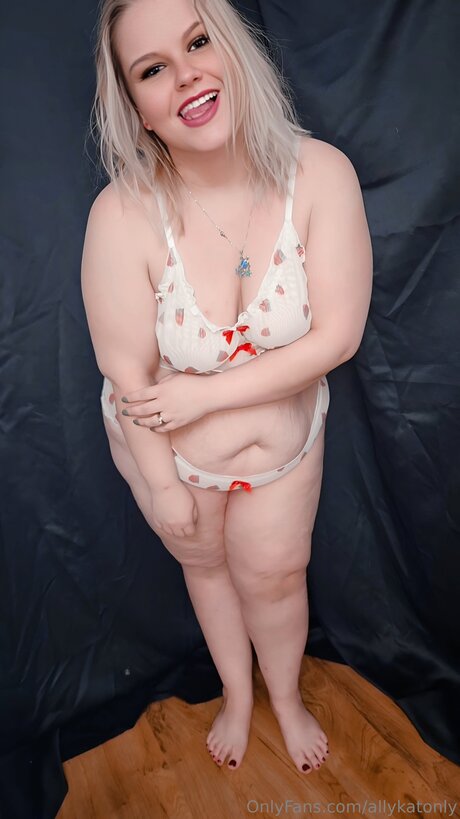 Allykatonly onlyfans pics leaked