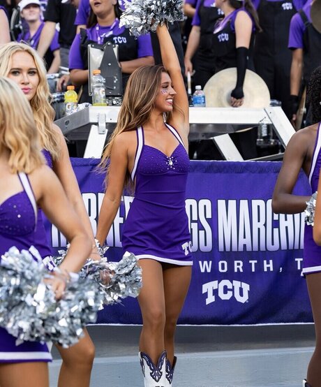 Sexy Cheerleaders onlyfans sex leak