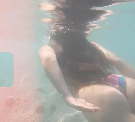 _zge Azunyan only fans review