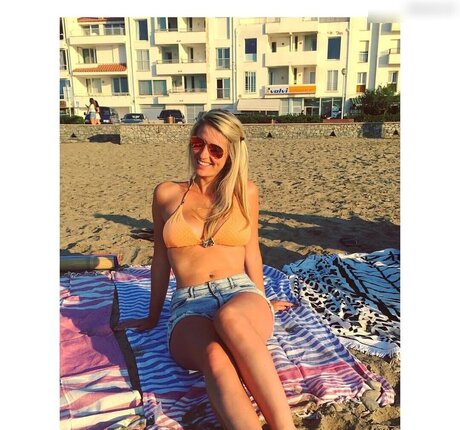 Jolien Orye onlyfans sex leak