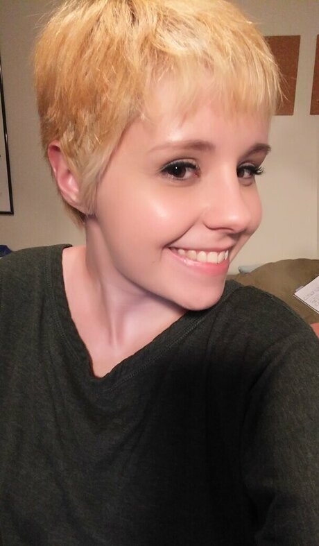 Lydia Sweets Profile pic