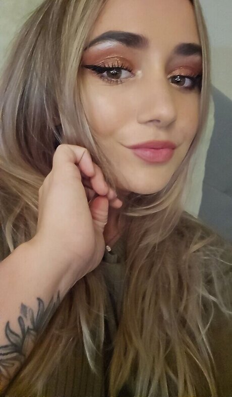 sweet coral topless onlyfans