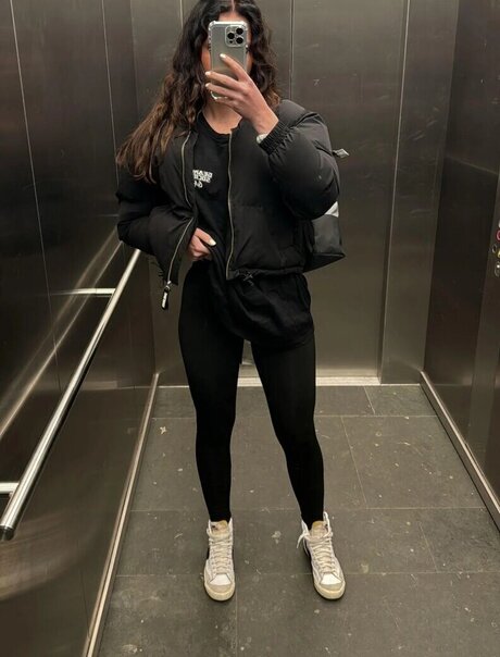 Anica Zimmermann onlyfans sex leaked