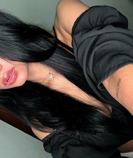 bii elss naked onlyfans