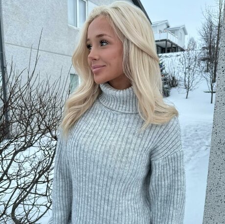 Brynhildurgunnlaugs onlyfans photo