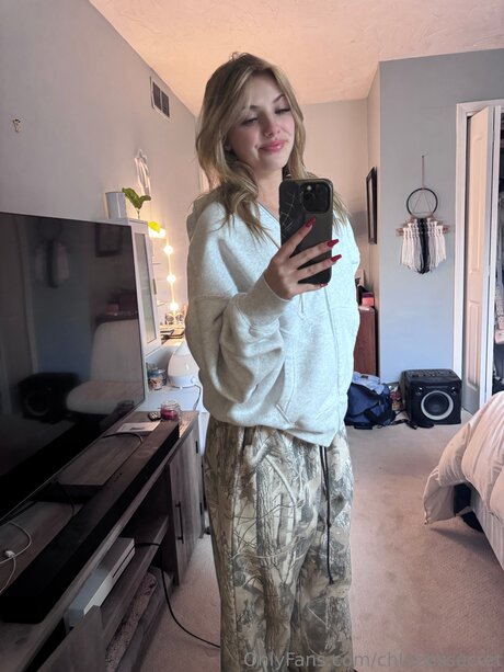 chloeessecret Profile pic