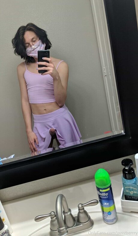 JazzzBerrry Profile pic