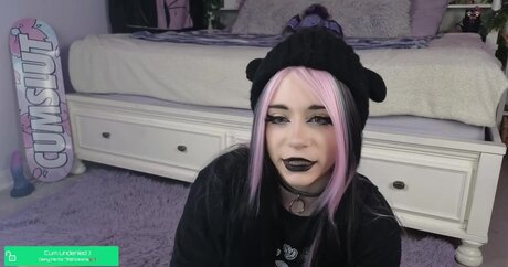 soulxlesskitten onlyfans hot