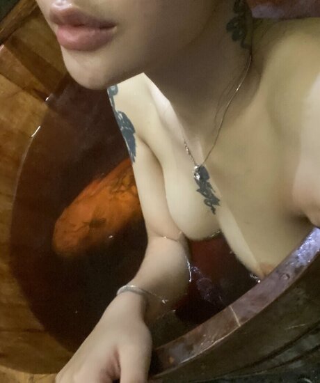 Tr n Th i T m Chi n onlyfans leaks free