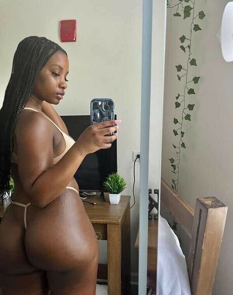 iisoyummy onlyfans naked