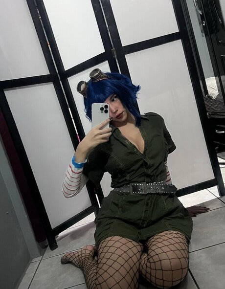 likeviolence_ onlyfans model photos