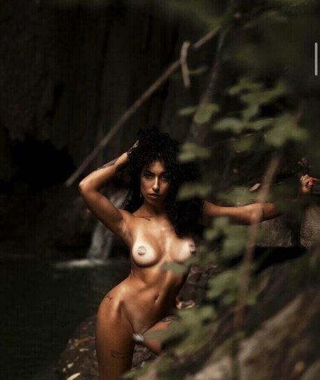 Enya Boccolato onlyfans images