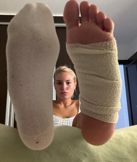 lickandysoles onlyfans sexy