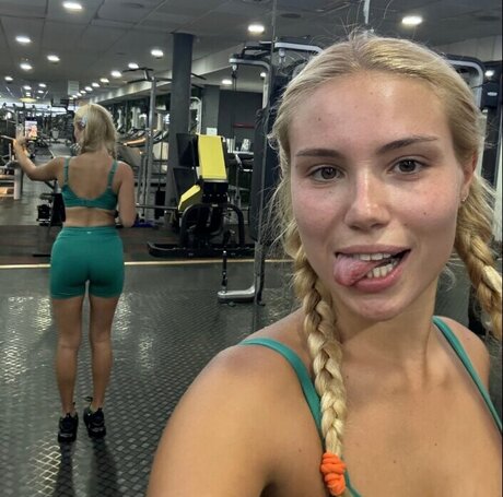 lickandysoles leaked onlyfans sextape