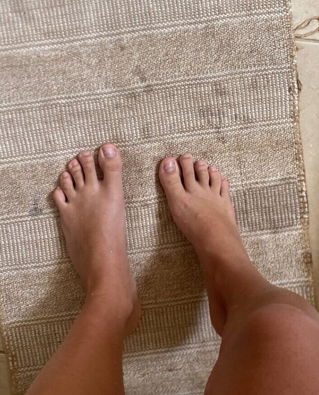 lickandysoles onlyfans leaka