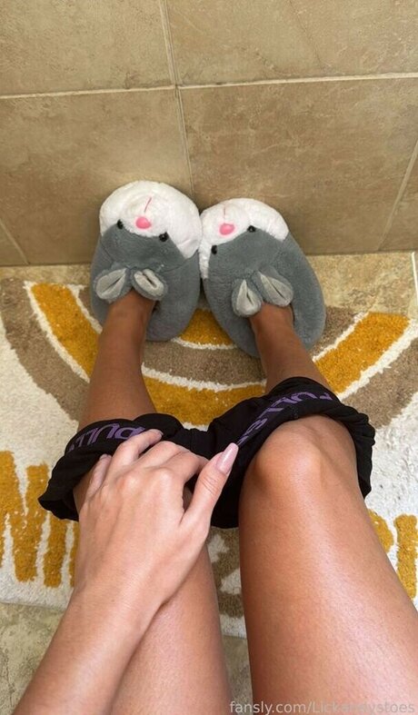 lickandysoles porn only fans