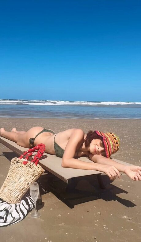 Giselle Batista Profile pic