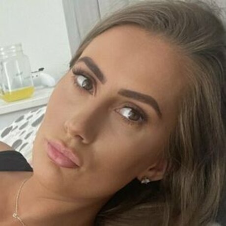 onlychlo3 only fans sex