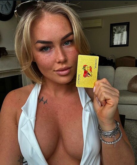 Demi Torenstra onlyfans naked