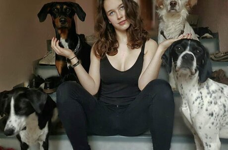 Lena Schilling nude only fans