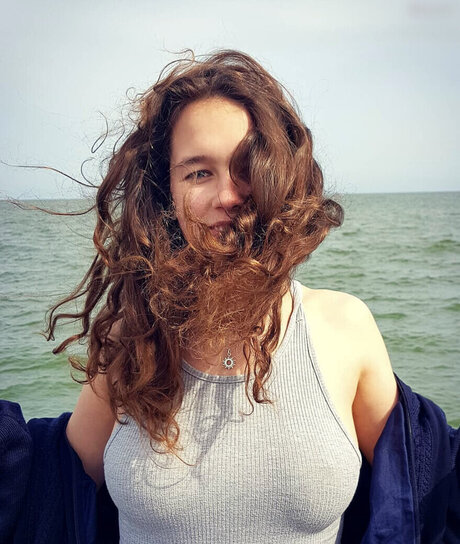 Lena Schilling nude onlyfans