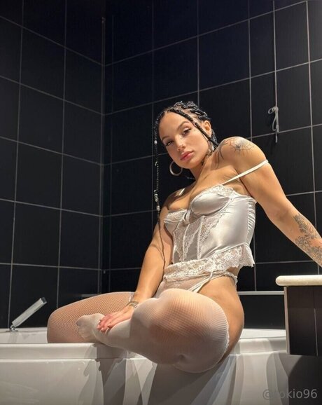 Tokyo96 onlyfans nude leaks