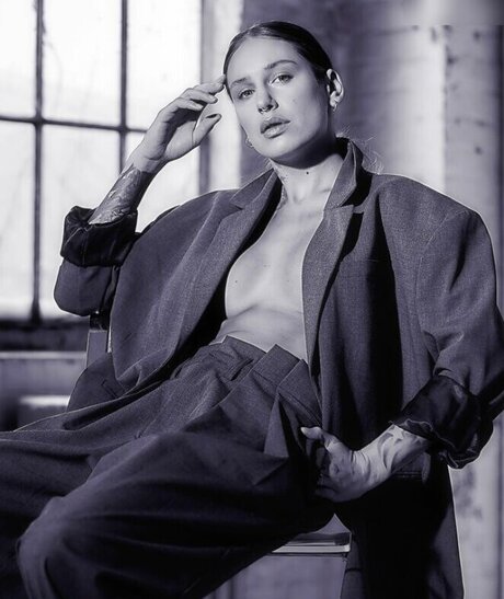 Liza Waschke onlyfans model photos