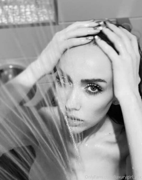 Luxury Girl nude onlyfans pics