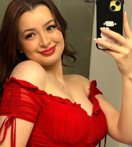 Ashley Ippolito onlyfans leaked photos